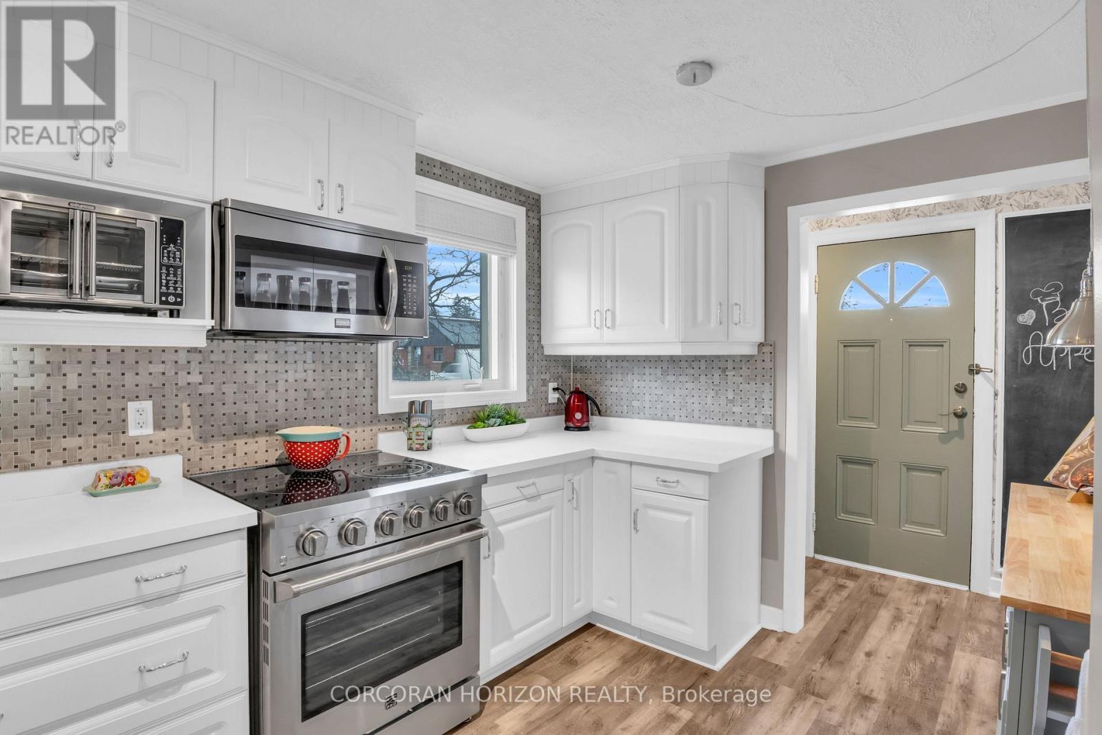 296 Weber Street E, Kitchener, ON