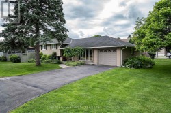 170 SEMINOLE ROAD  Hamilton, ON L9G 1Y8