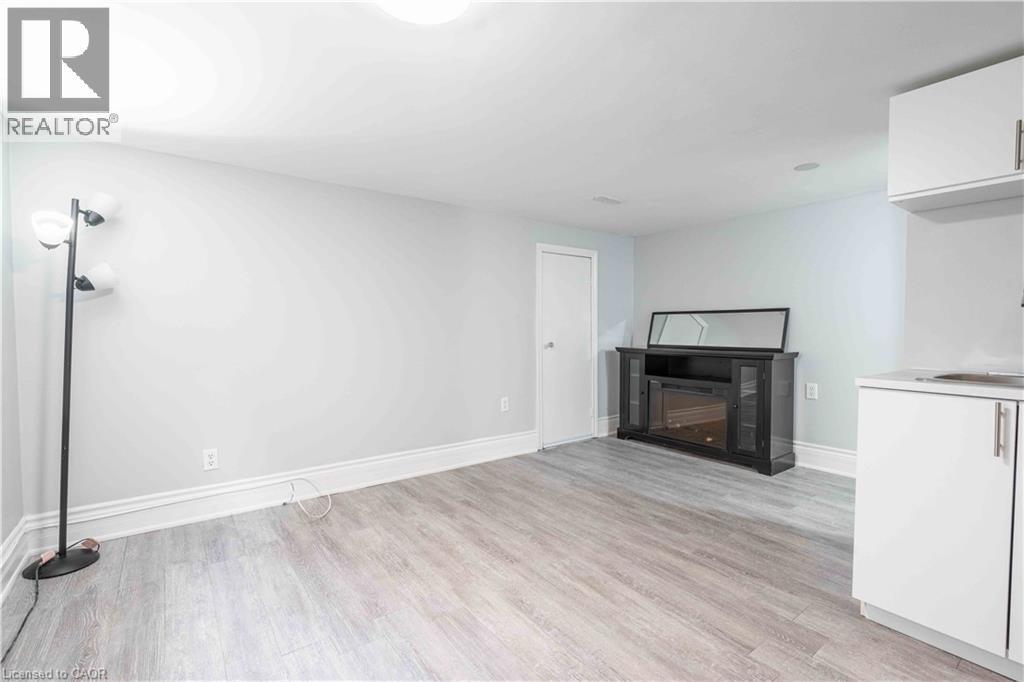 73 West 3Rd Unit# B, Hamilton, ON