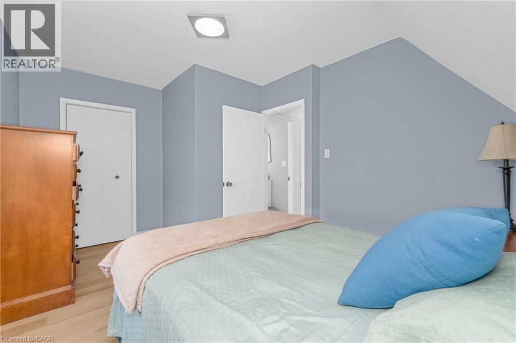 153 Gage Avenue N, Hamilton, ON