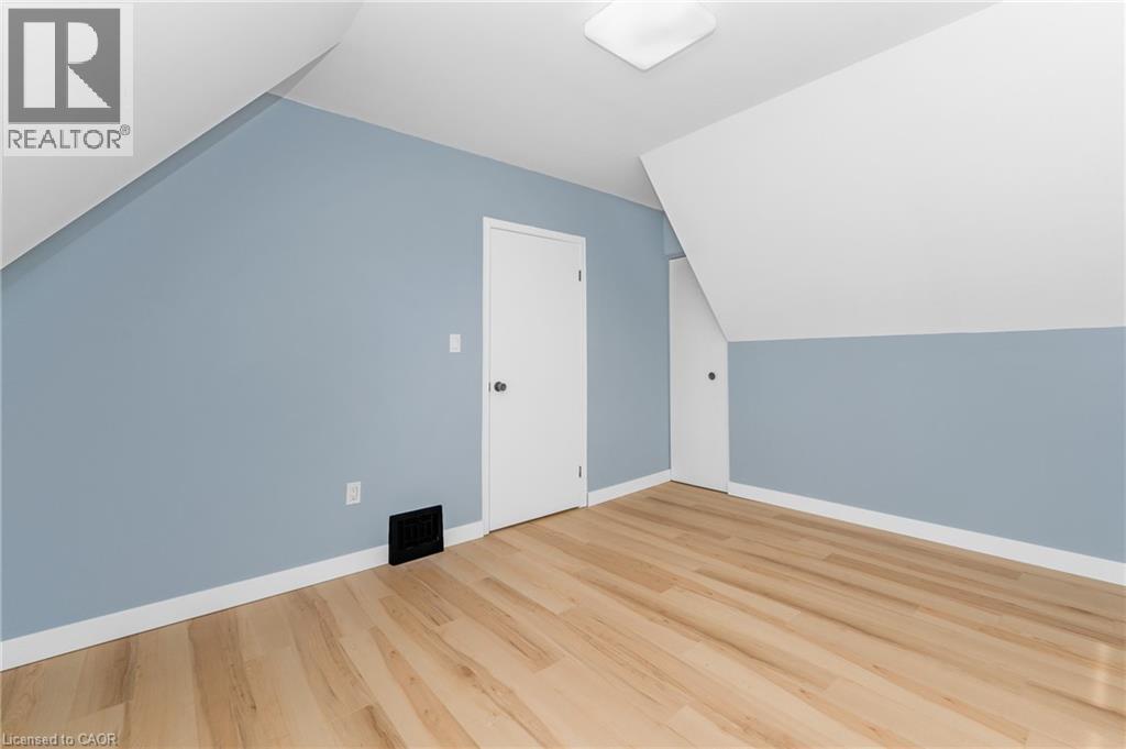 153 Gage Avenue N, Hamilton, ON