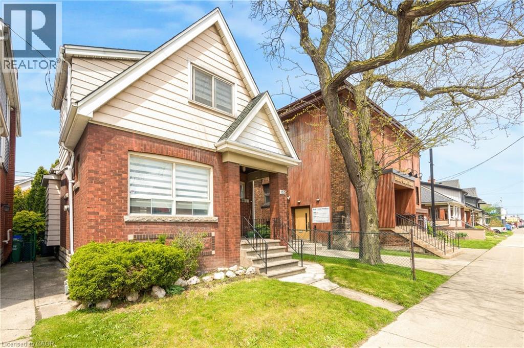 153 Gage Avenue N, Hamilton, ON