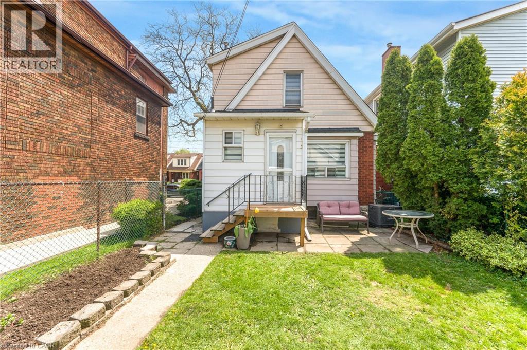 153 Gage Avenue N, Hamilton, ON