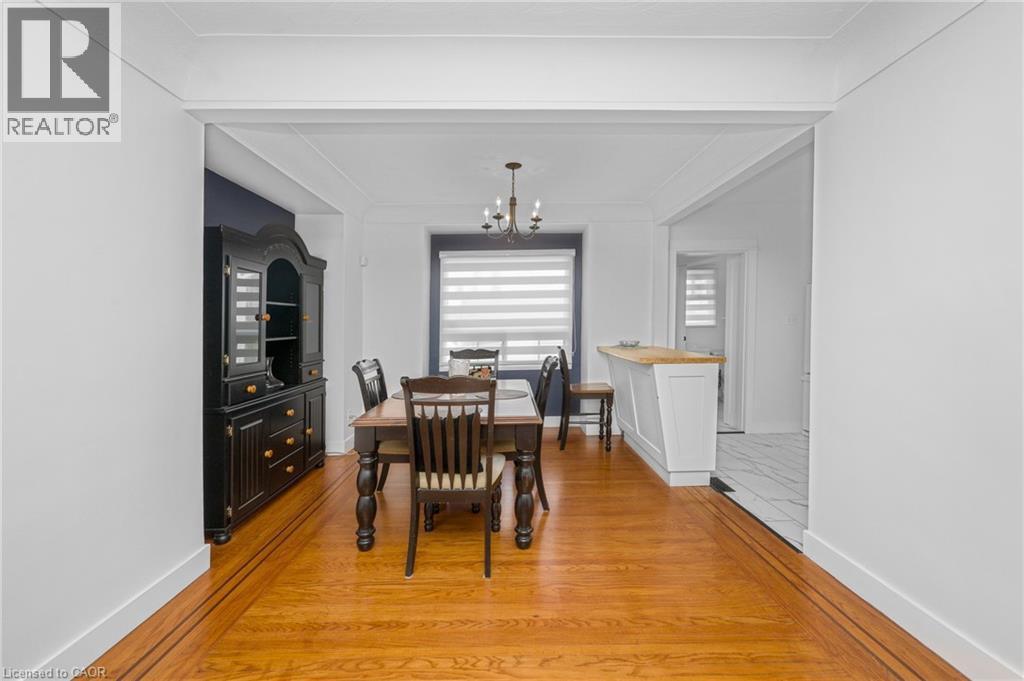 153 Gage Avenue N, Hamilton, ON