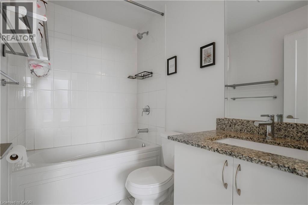 3220 Sheppard Avenue E, Toronto, ON