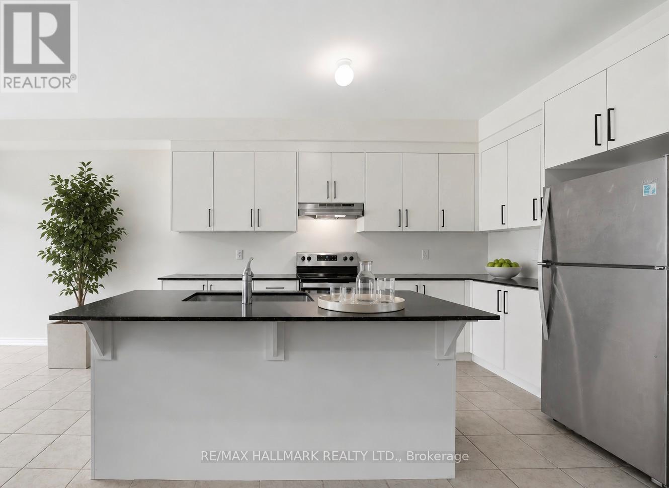 20 Bertram Gate, Whitby, ON
