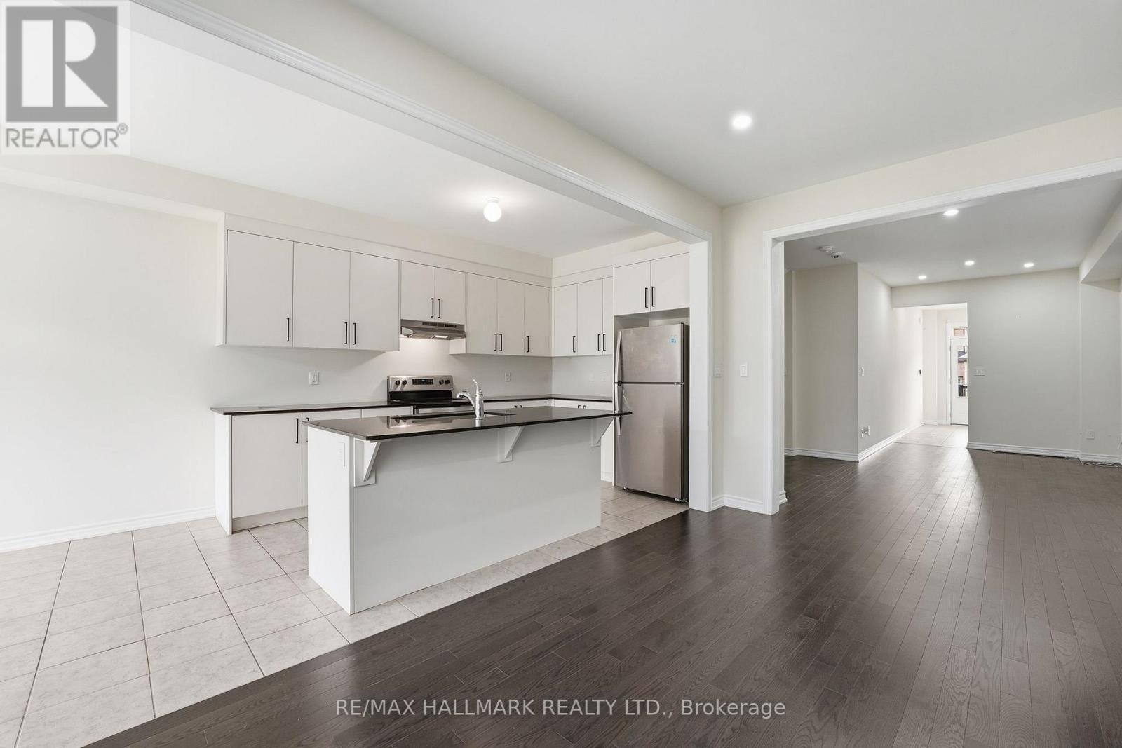 20 Bertram Gate, Whitby, ON