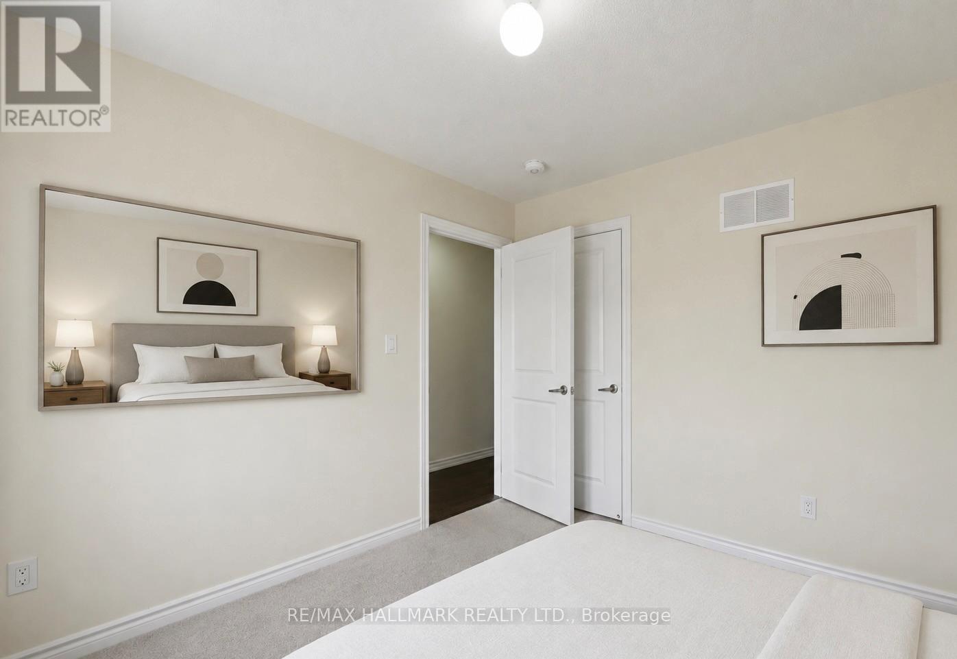 20 Bertram Gate, Whitby, ON