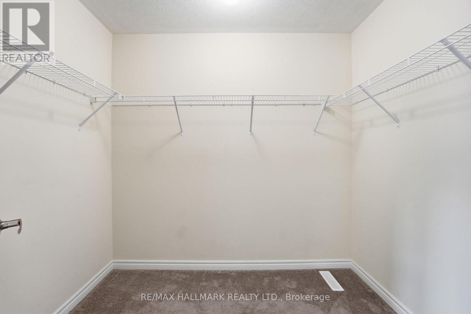 20 Bertram Gate, Whitby, ON