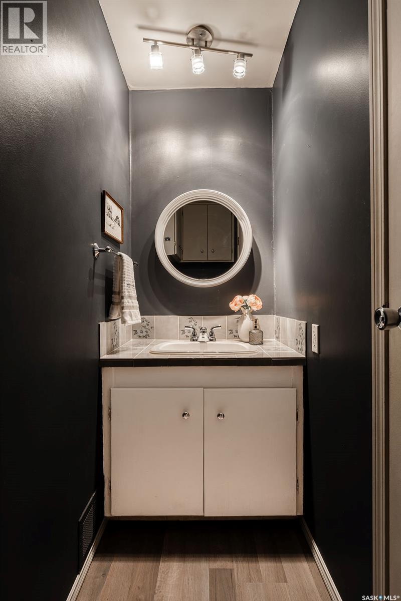 1004 University Drive, Saskatoon, SK