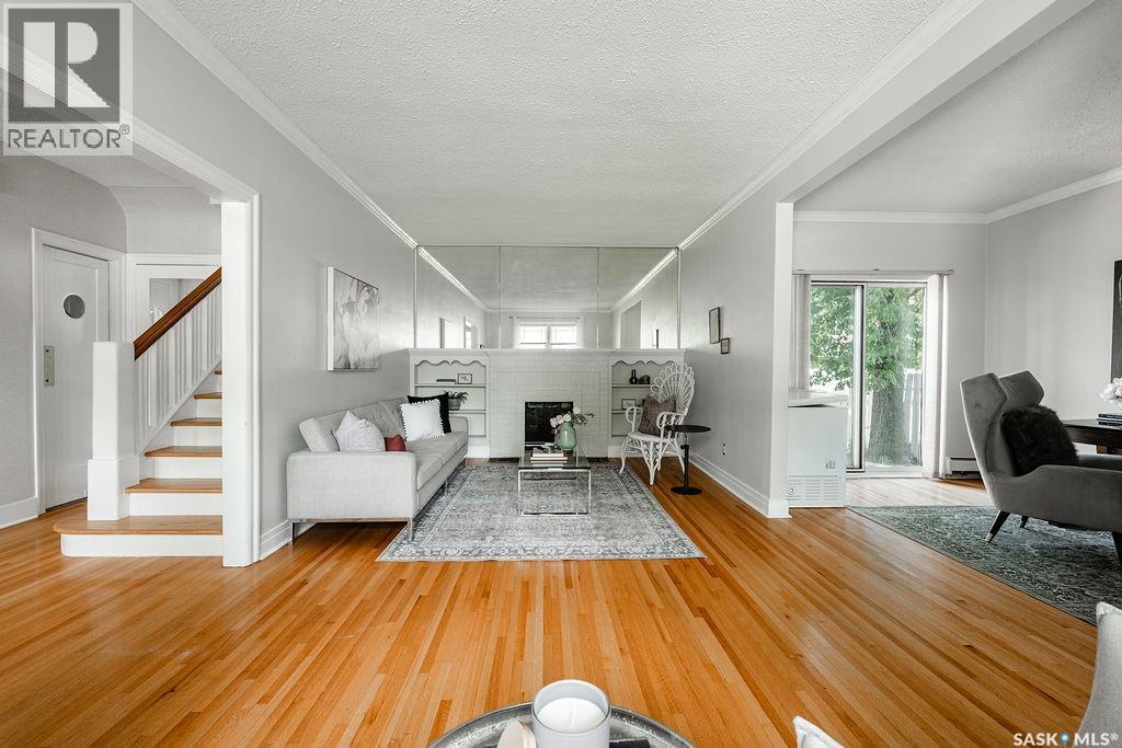 1004 University Drive, Saskatoon, SK