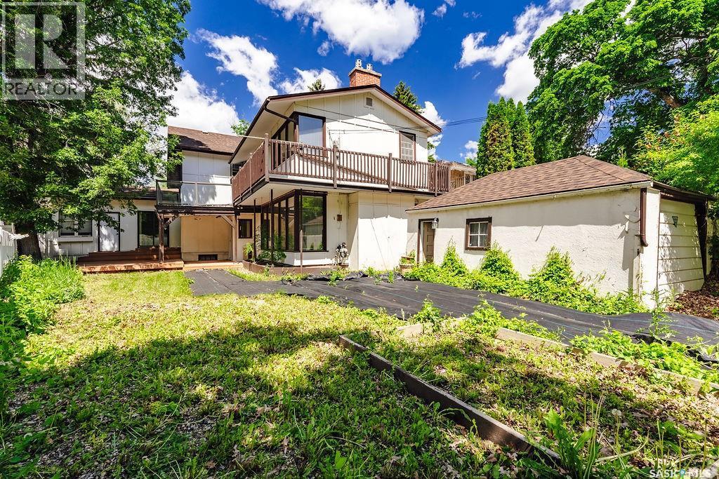 1004 University Drive, Saskatoon, SK