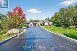 1707 WILKINSON STREET Innisfil, ON L9S 5A8