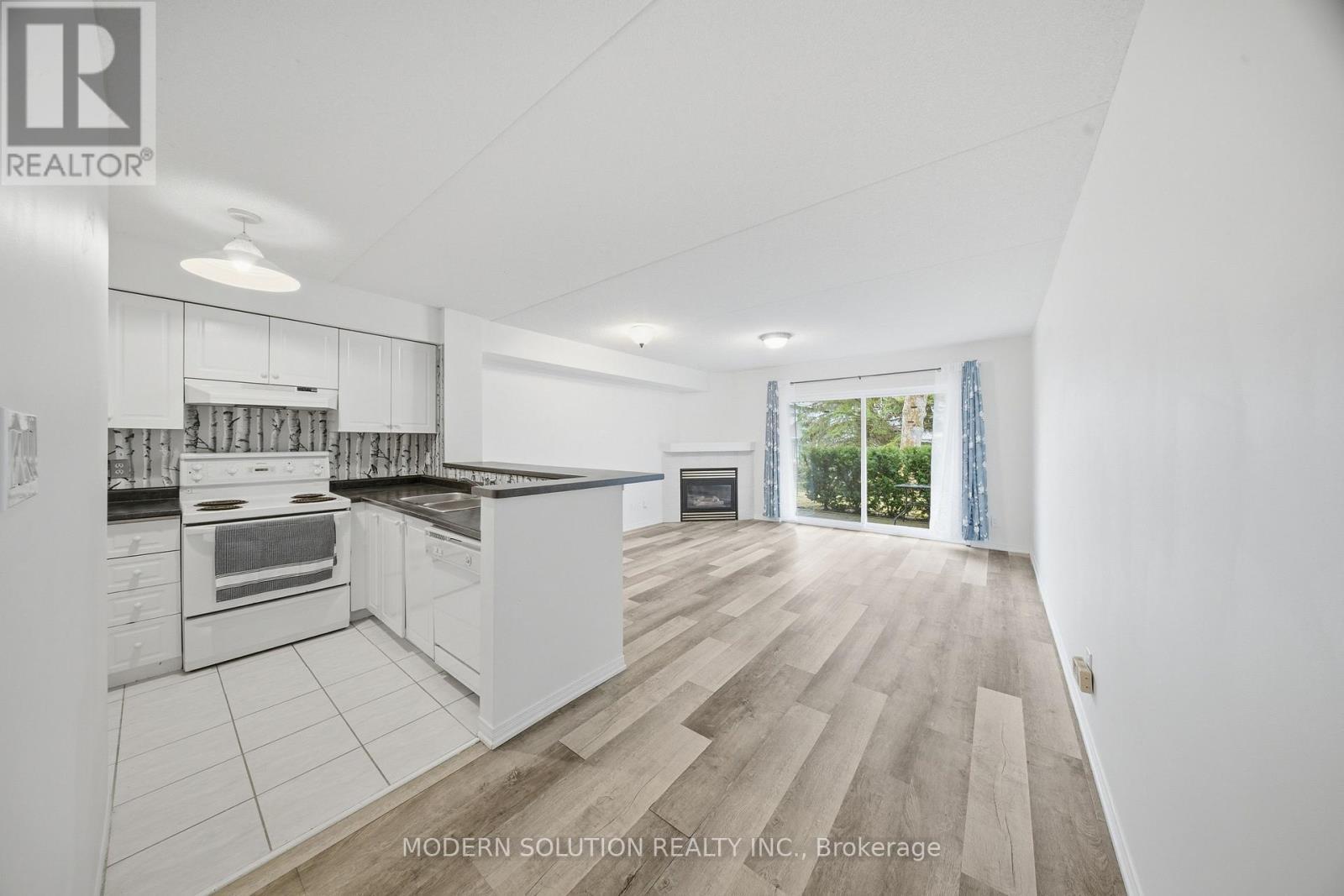 307 Mariners Way, Collingwood, ON