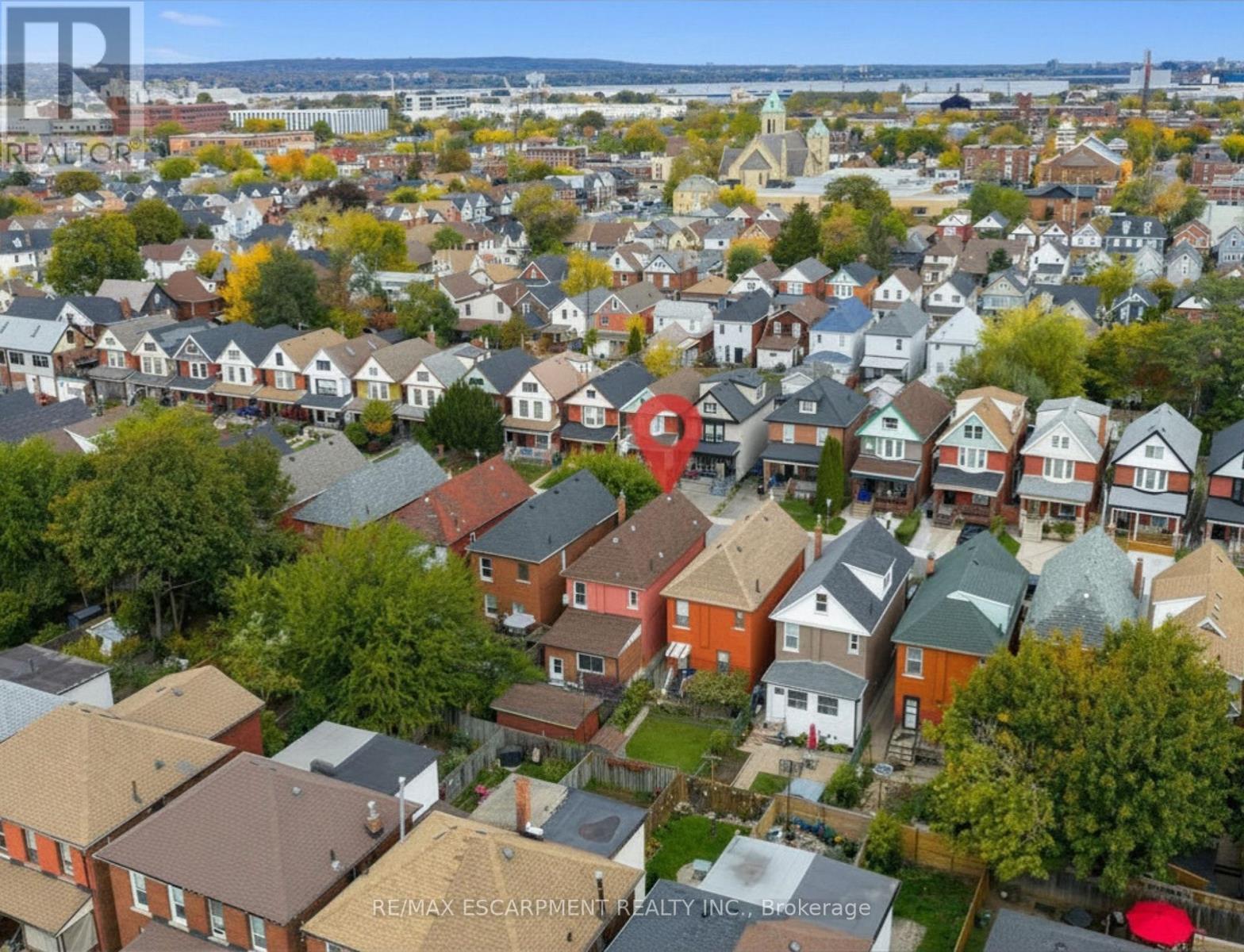 24 Somerset Avenue, Hamilton, ON