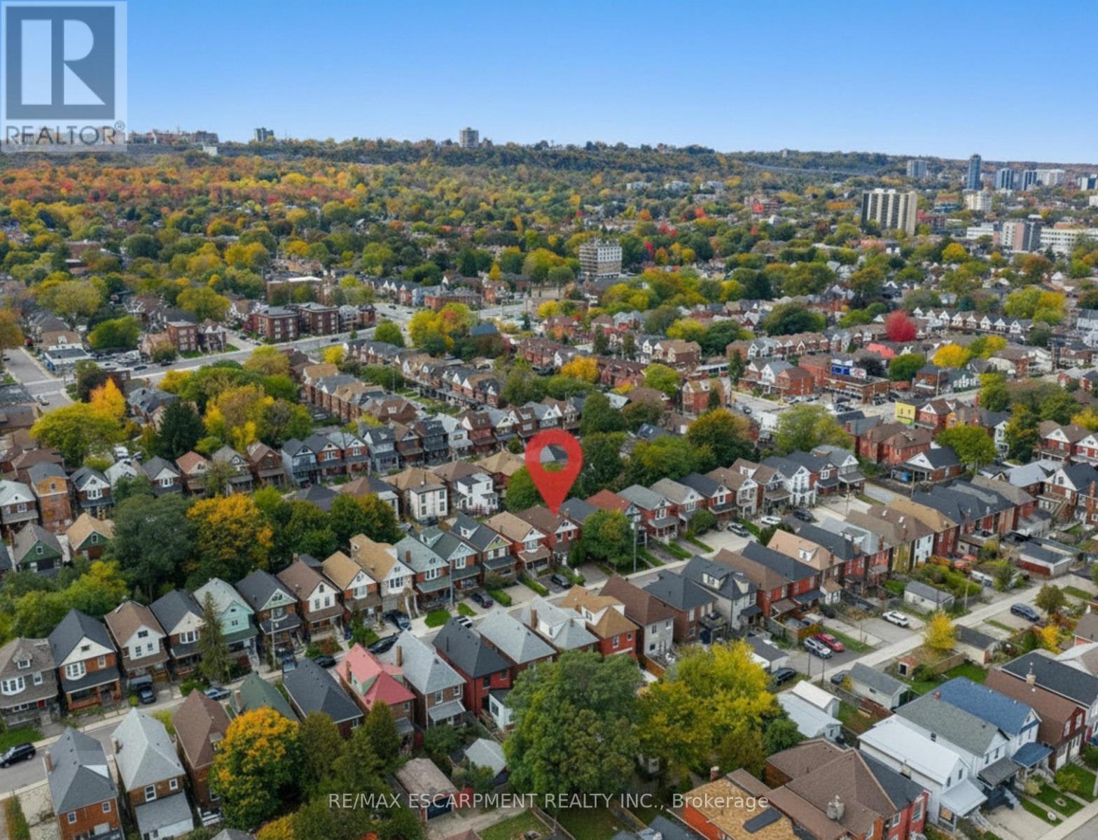24 Somerset Avenue, Hamilton, ON
