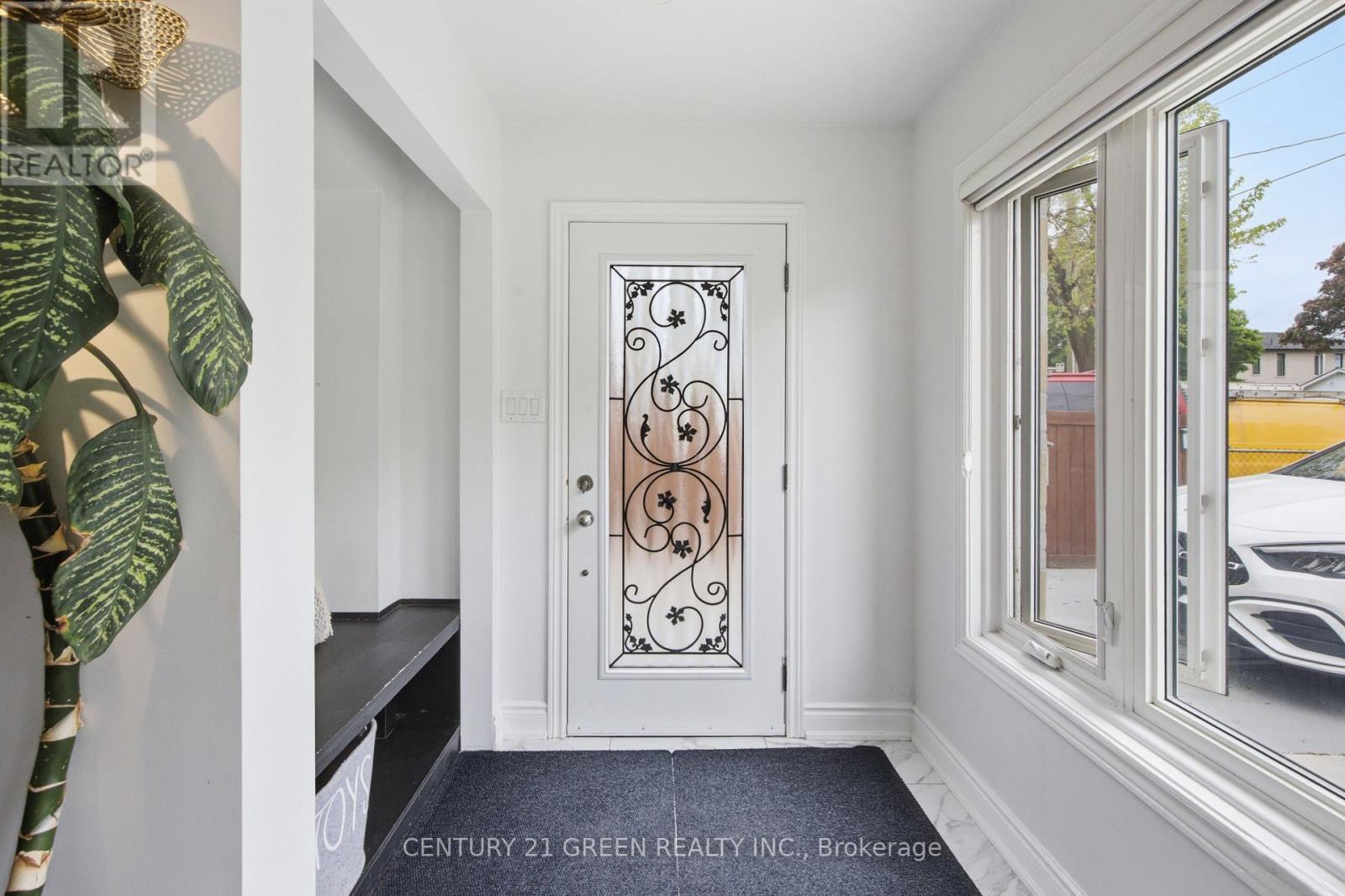 Entrance - 7649 Redstone Road, Mississauga, ON