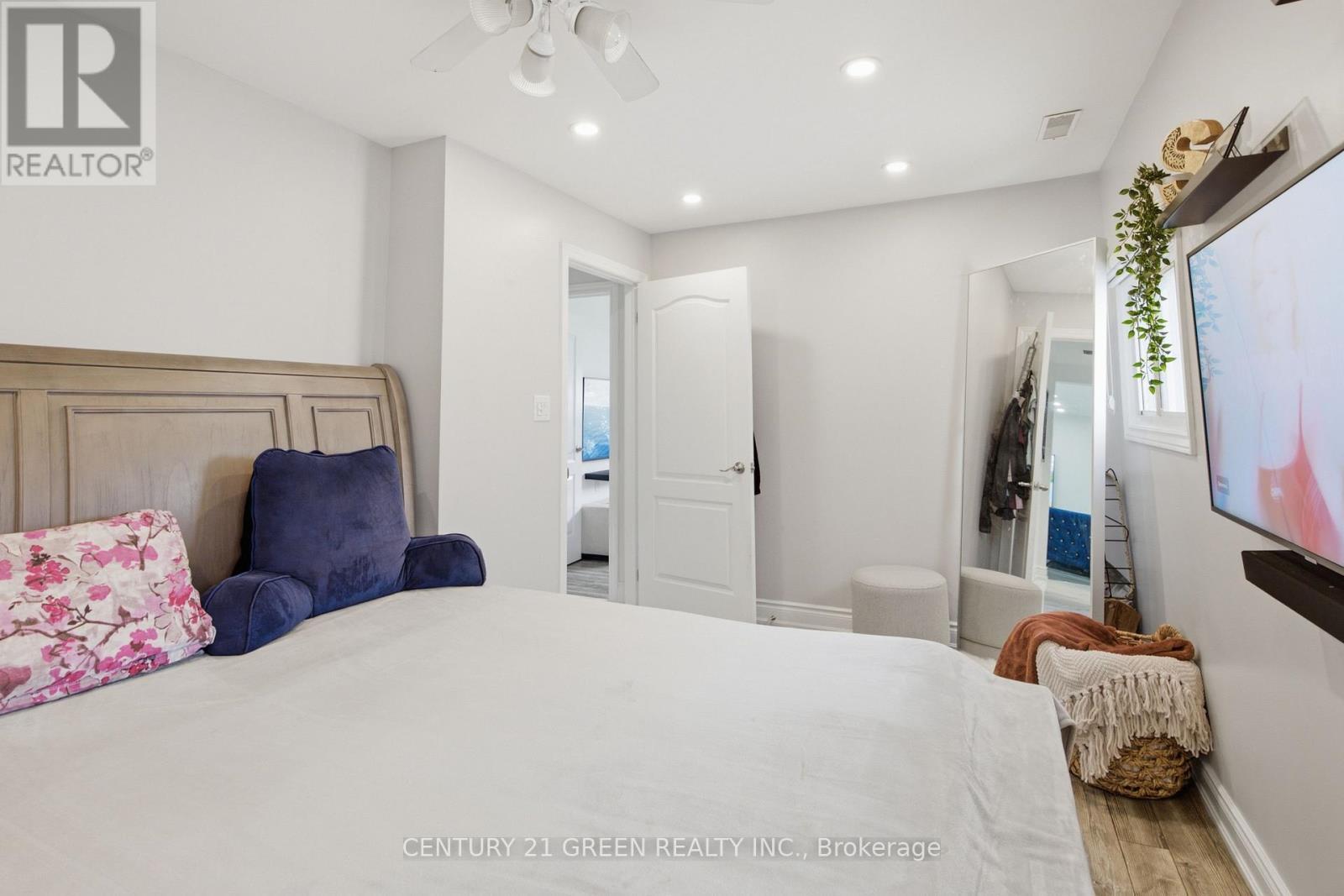 Bedroom - 7649 Redstone Road, Mississauga, ON