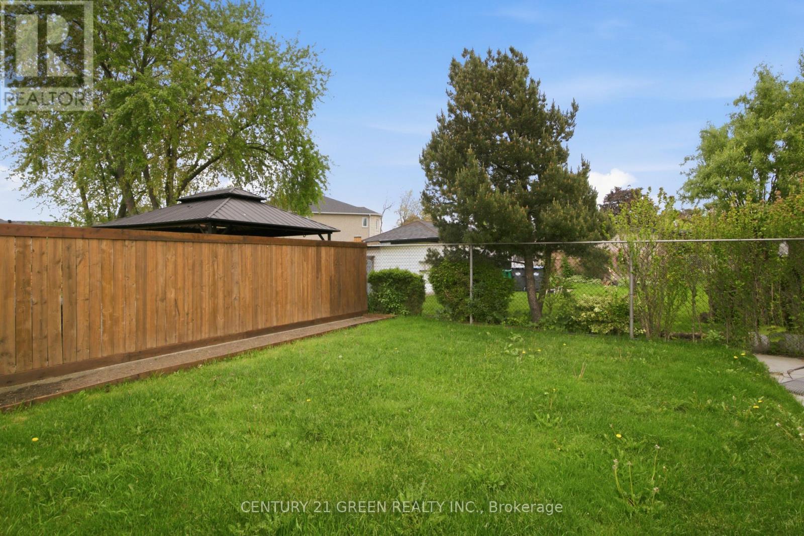 Backyard - 7649 Redstone Road, Mississauga, ON