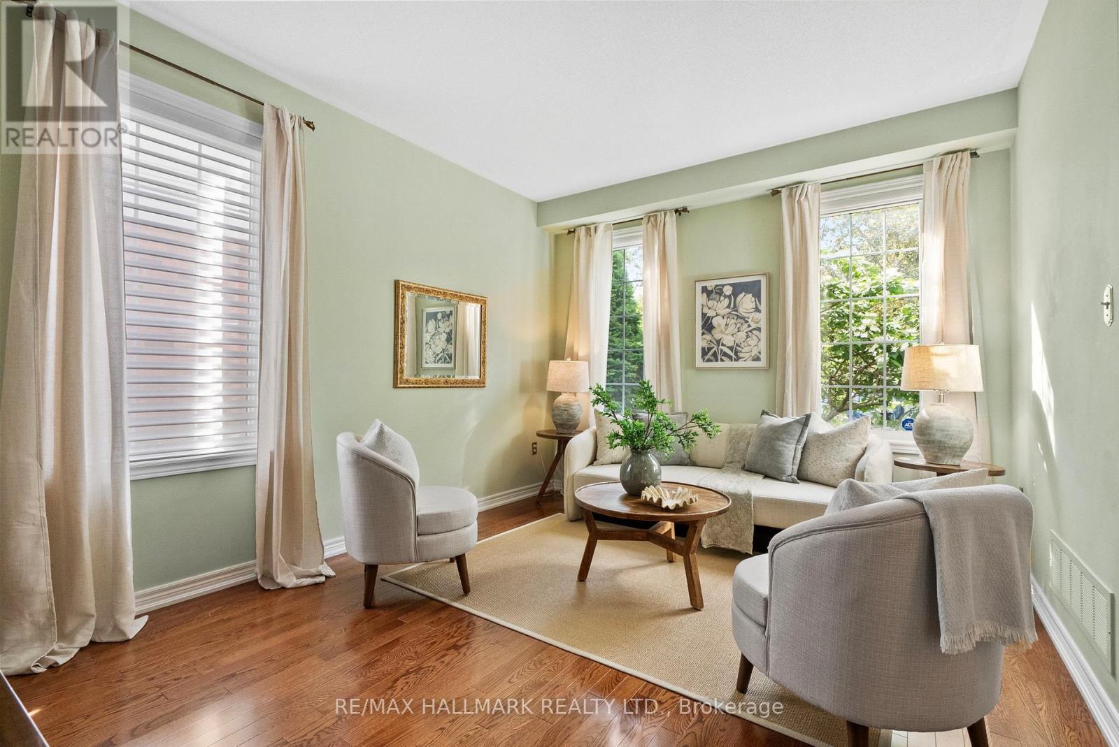4 Lythgoe Lane, Ajax, ON