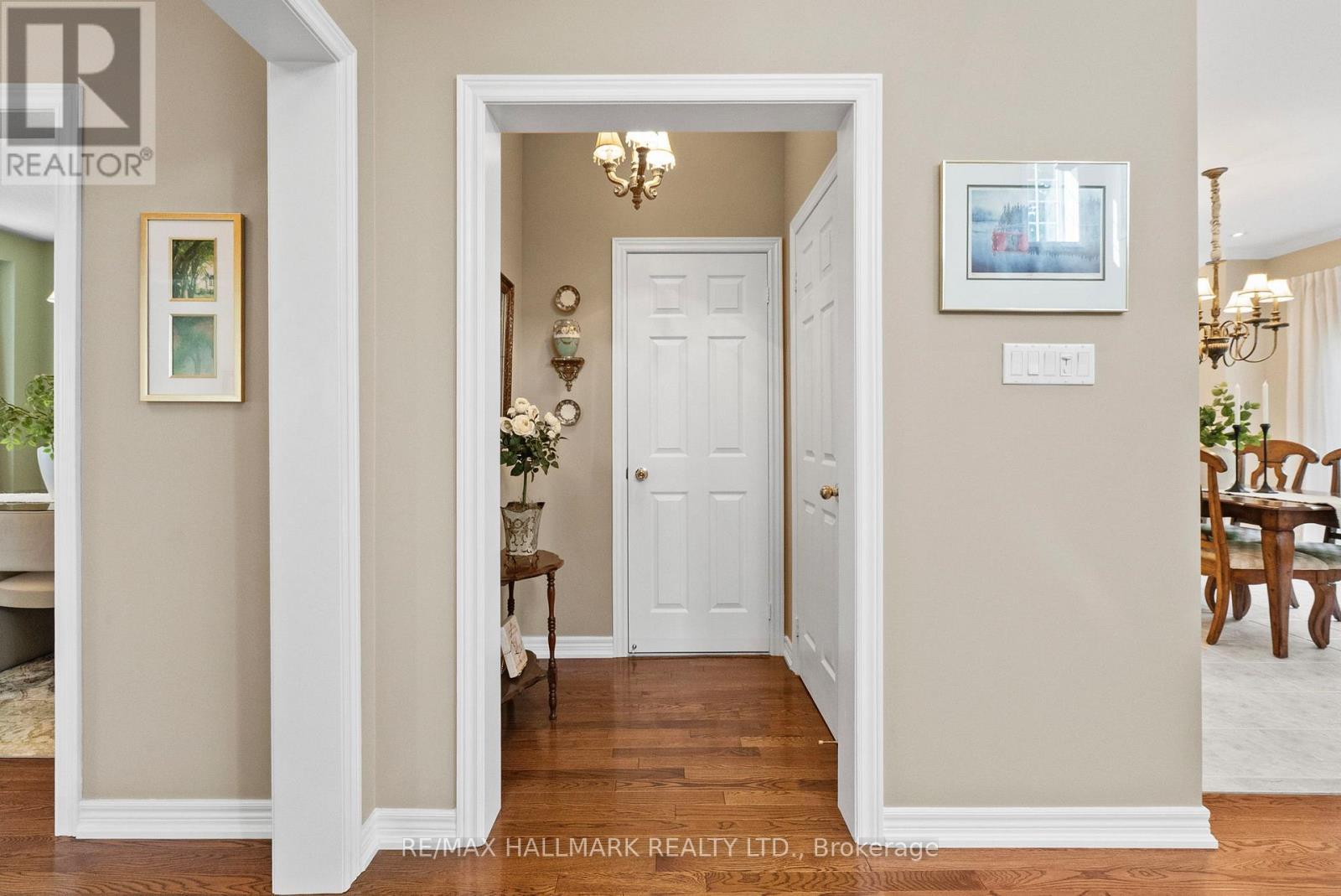 4 Lythgoe Lane, Ajax, ON