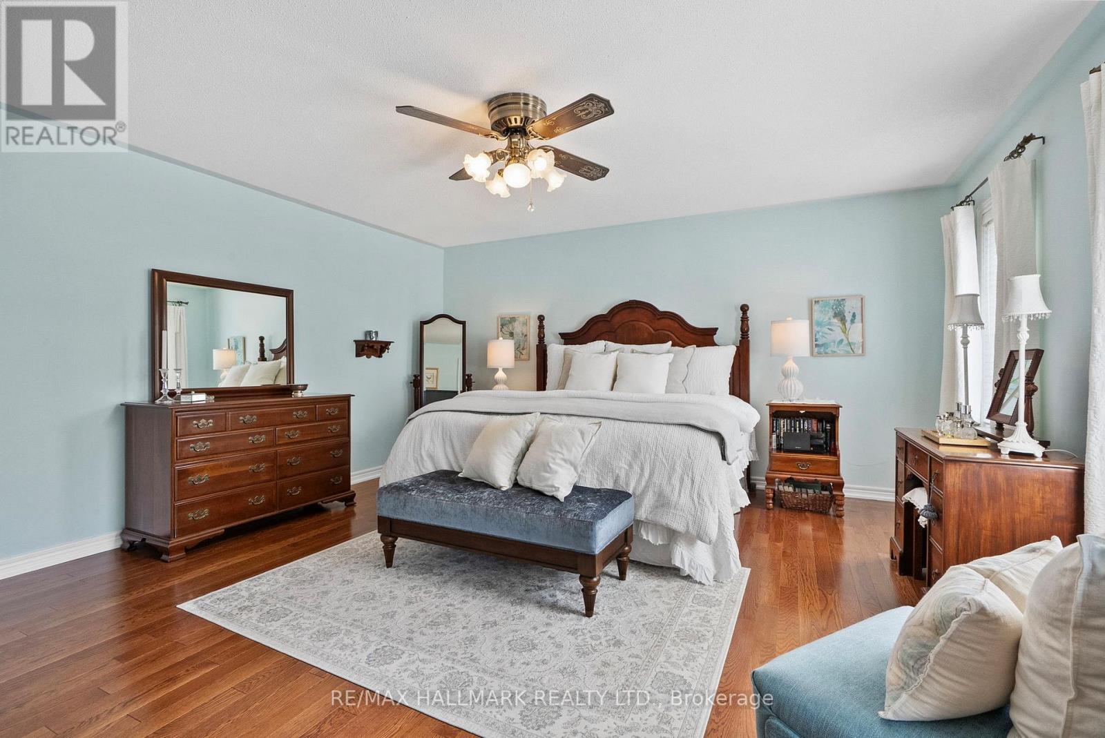 4 Lythgoe Lane, Ajax, ON
