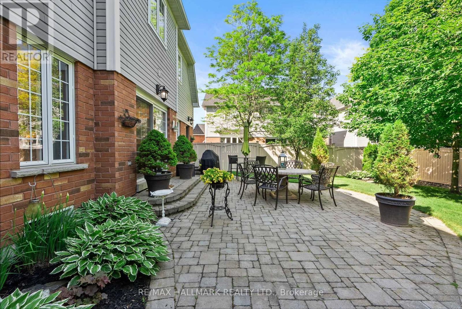 4 Lythgoe Lane, Ajax, ON