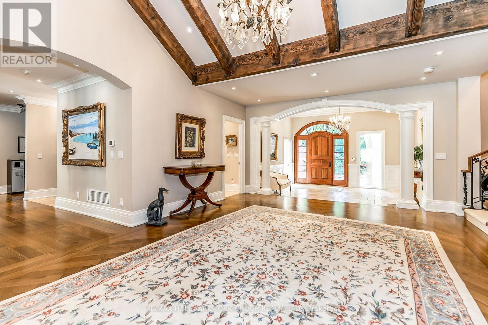1865 Davis Drive W, King, ON