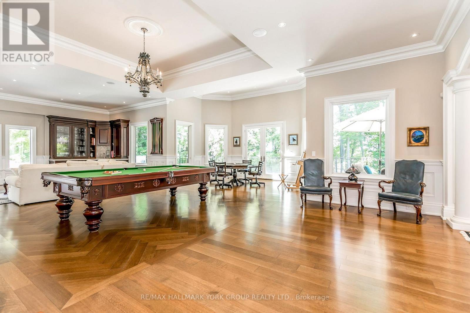 1865 Davis Drive W, King, ON
