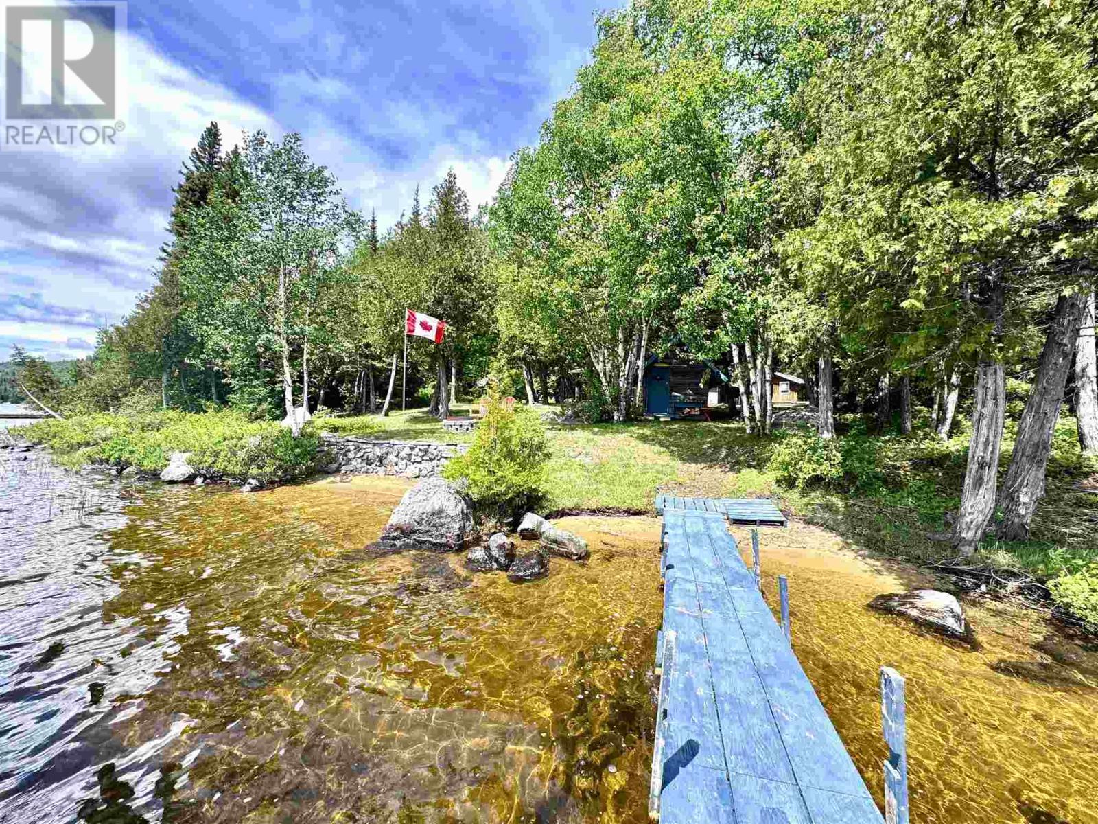 523 Lyndale Rd, White River, ON
