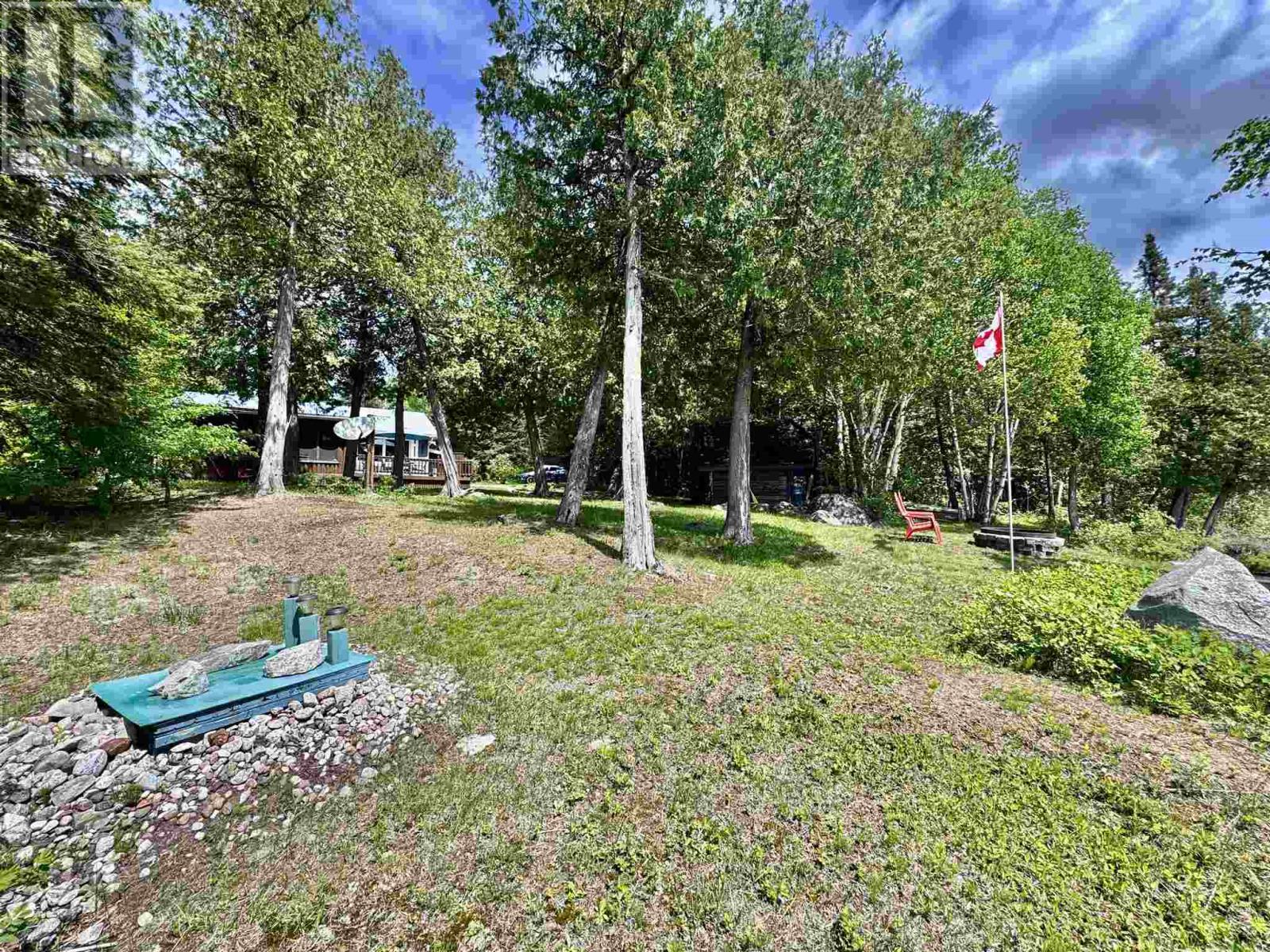 523 Lyndale Rd, White River, ON