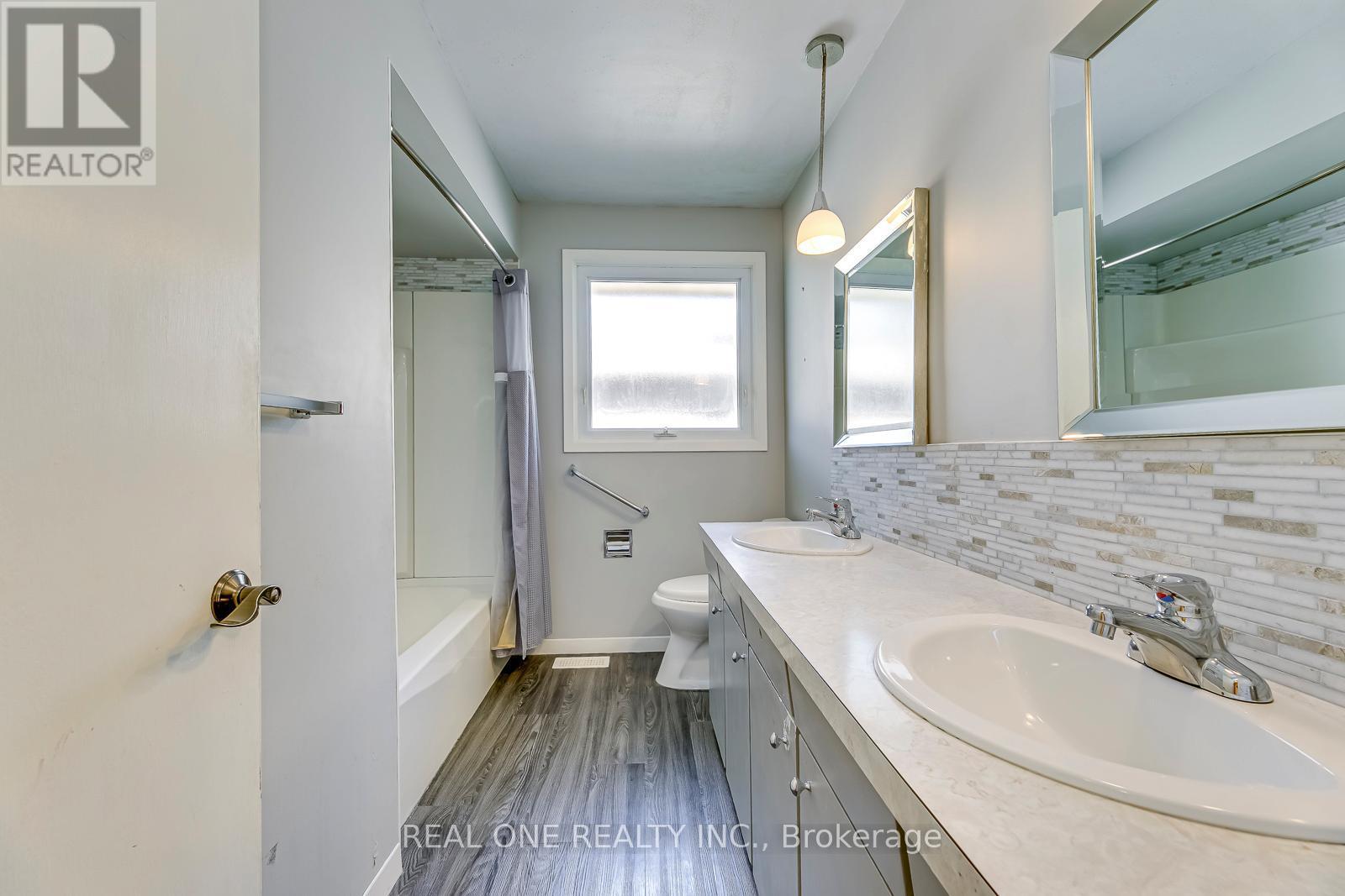 604 Bridle Wood, Burlington, ON