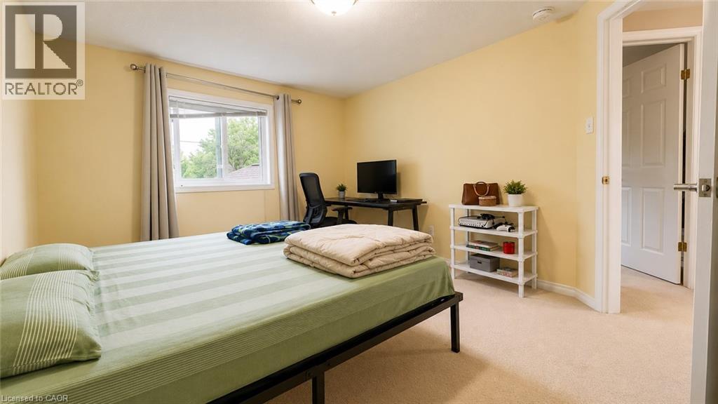 287 Resurrection Drive Unit# Upper, Kitchener, ON