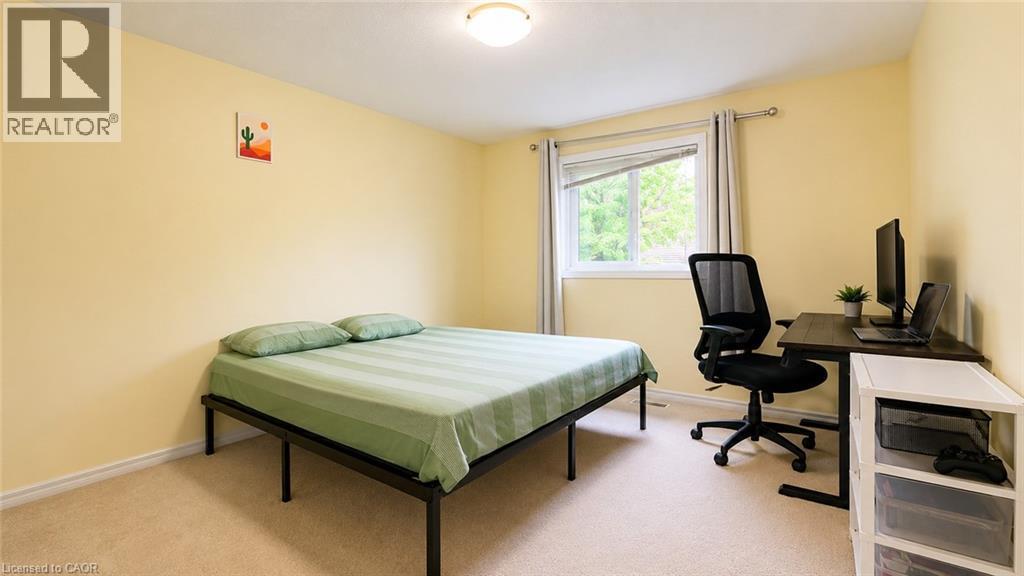 287 Resurrection Drive Unit# Upper, Kitchener, ON
