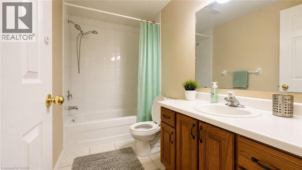 287 Resurrection Drive Unit# Upper, Kitchener, ON