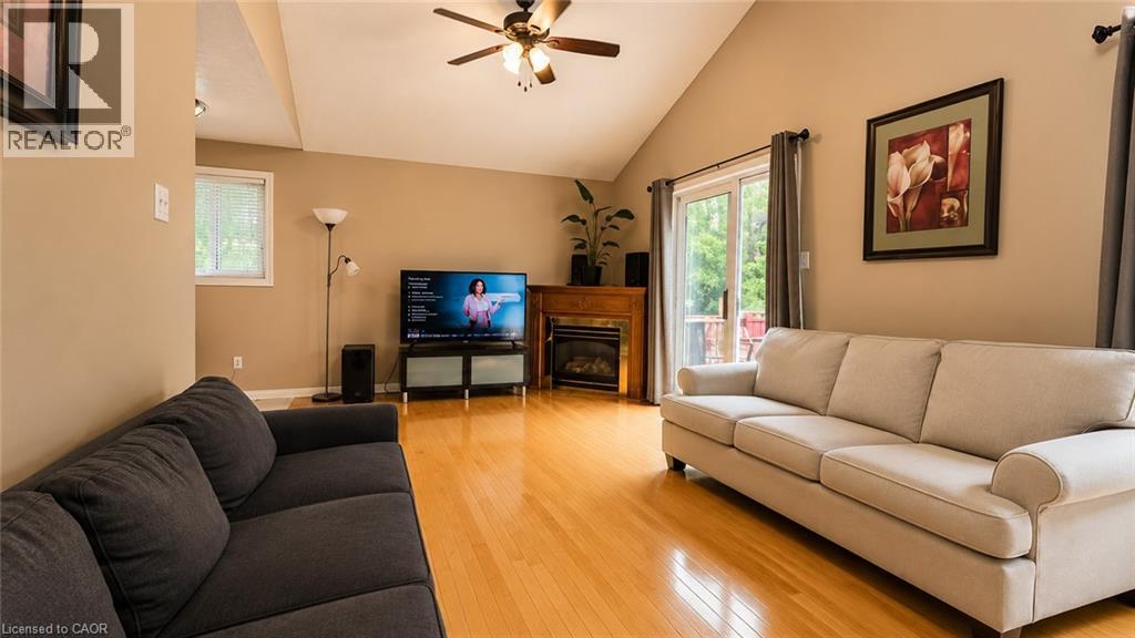 287 Resurrection Drive Unit# Upper, Kitchener, ON