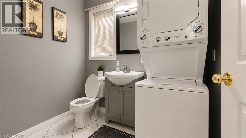 287 Resurrection Drive Unit# Upper, Kitchener, ON