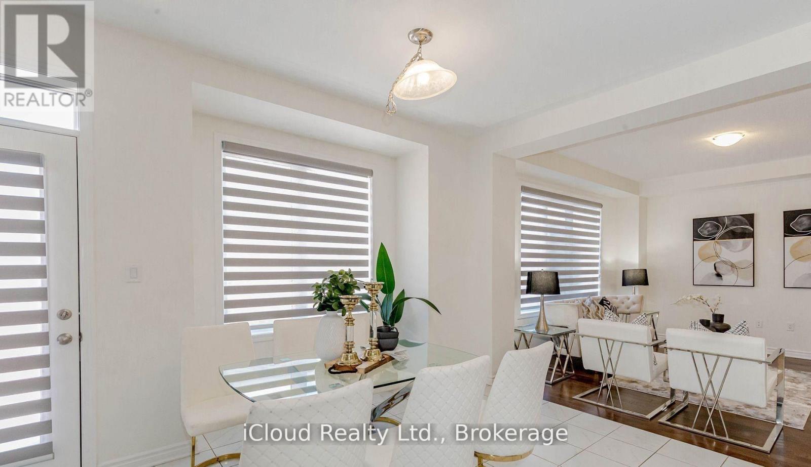 98 Eberly Woods Drive, Caledon, ON - Indoor Photo Showing Other Room