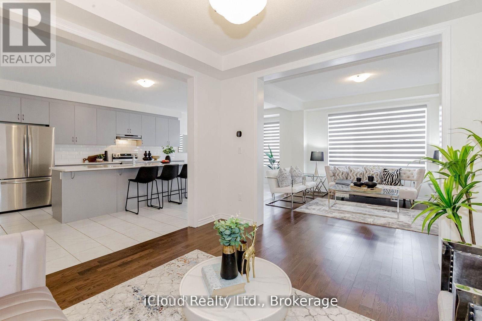 98 Eberly Woods Drive, Caledon, ON - Indoor