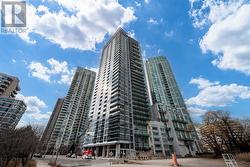 502 - 223 WEBB DRIVE Mississauga, ON L5B 0E8