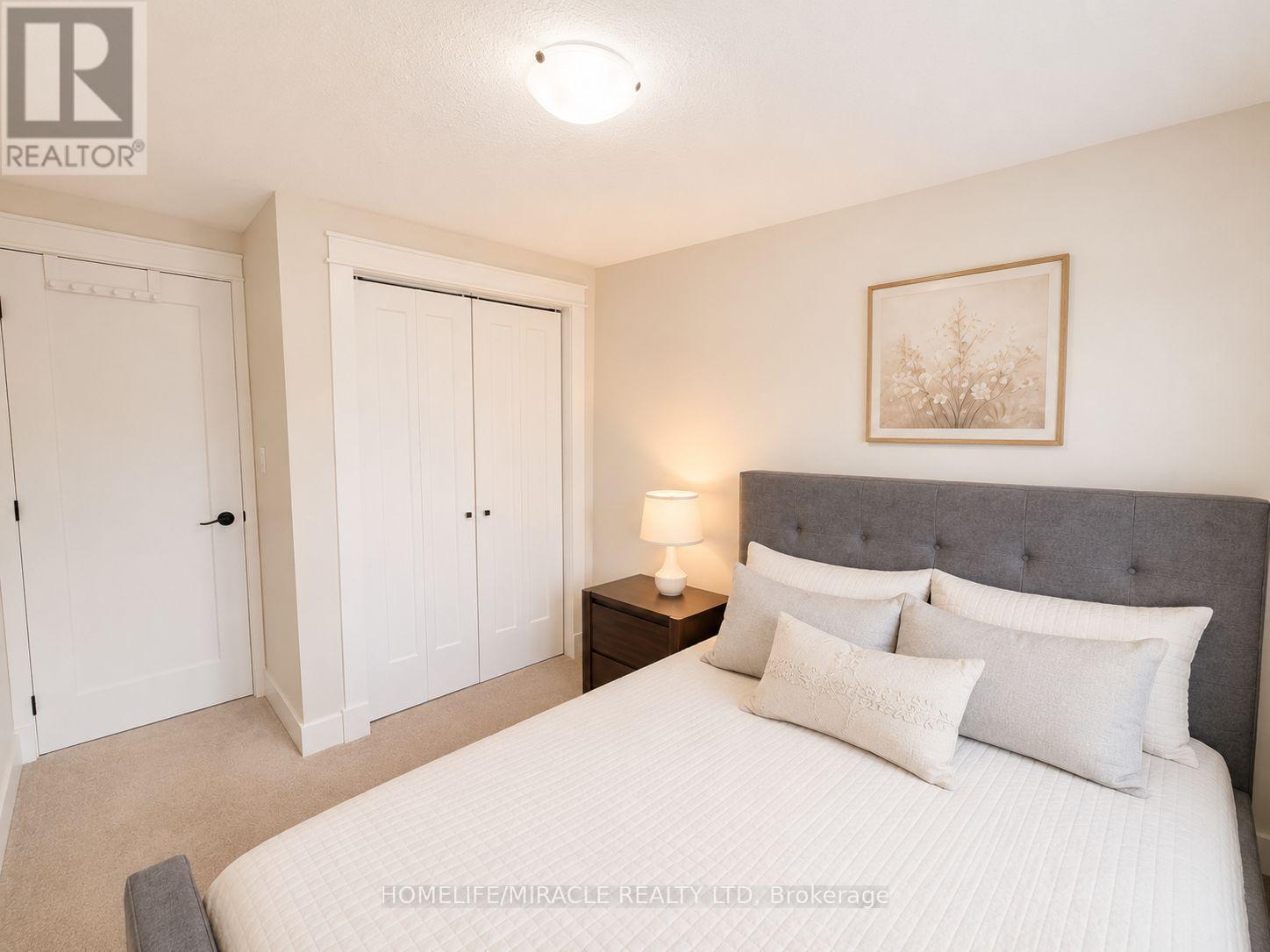 11 Reistview Street, Kitchener, ON