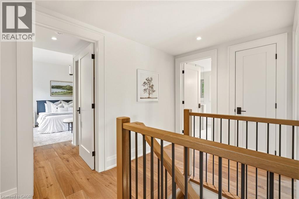 727 King Road, Burlington, ON