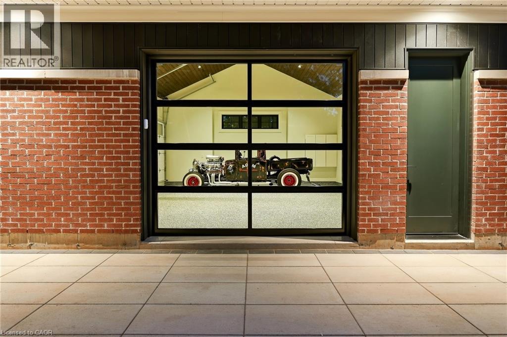 727 King Road, Burlington, ON