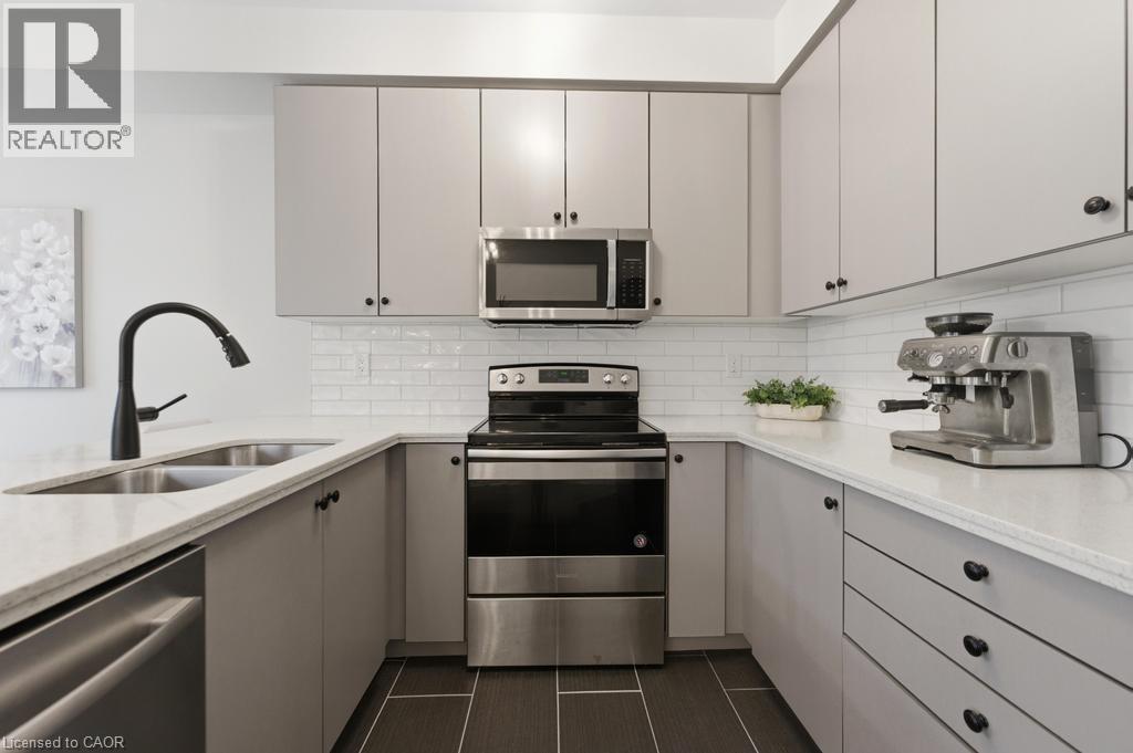 35 Arnold Marshall Boulevard, Caledonia, ON