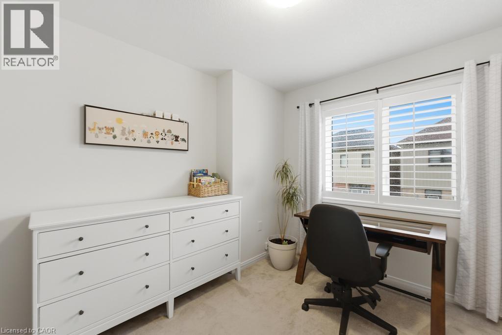 35 Arnold Marshall Boulevard, Caledonia, ON