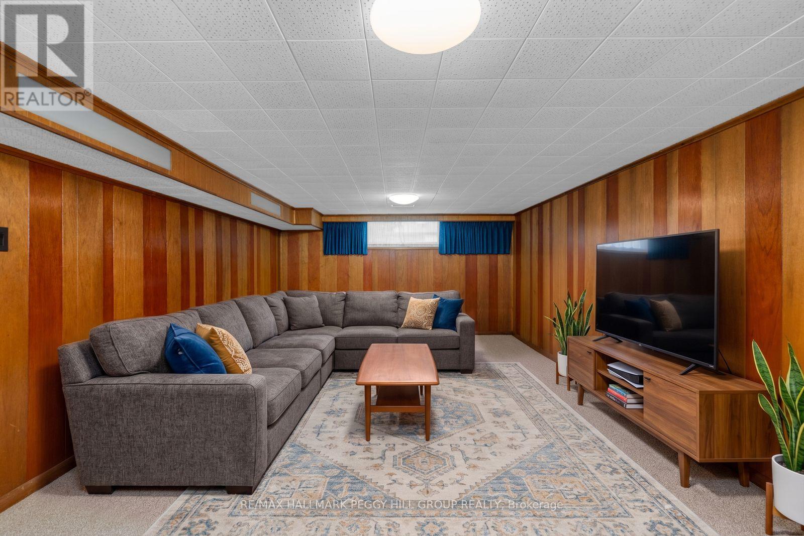 77 Stapleton Drive, Toronto, ON