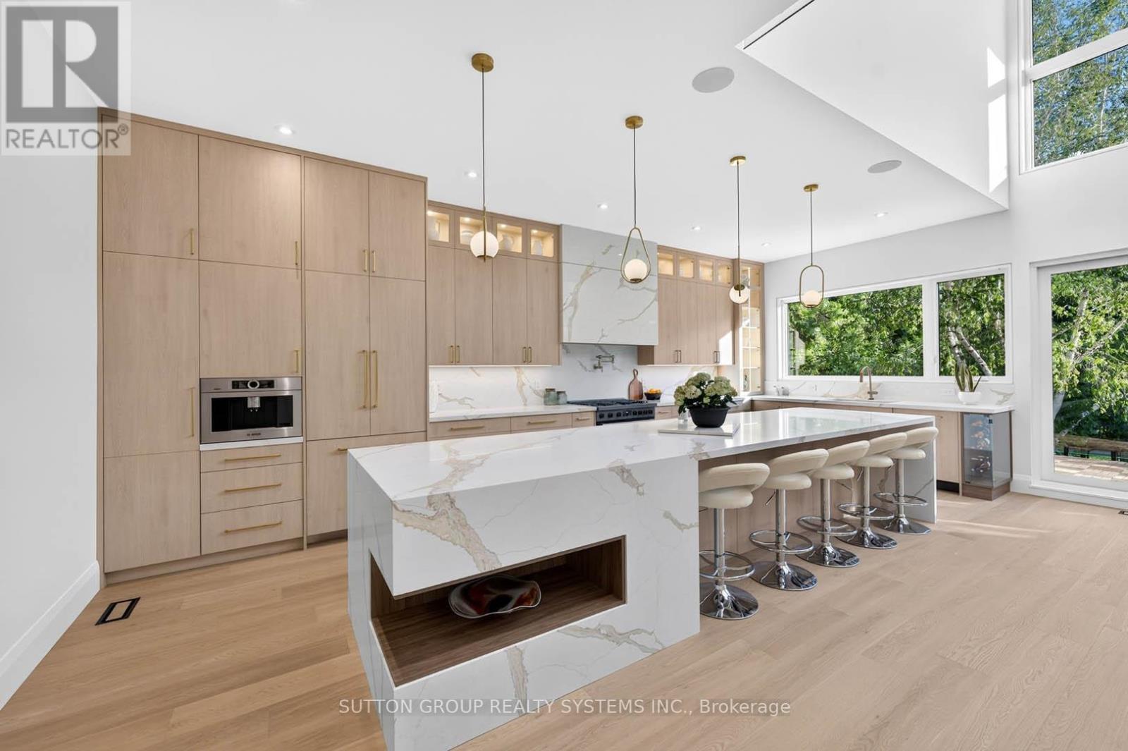 272 Renforth Drive, Toronto, ON