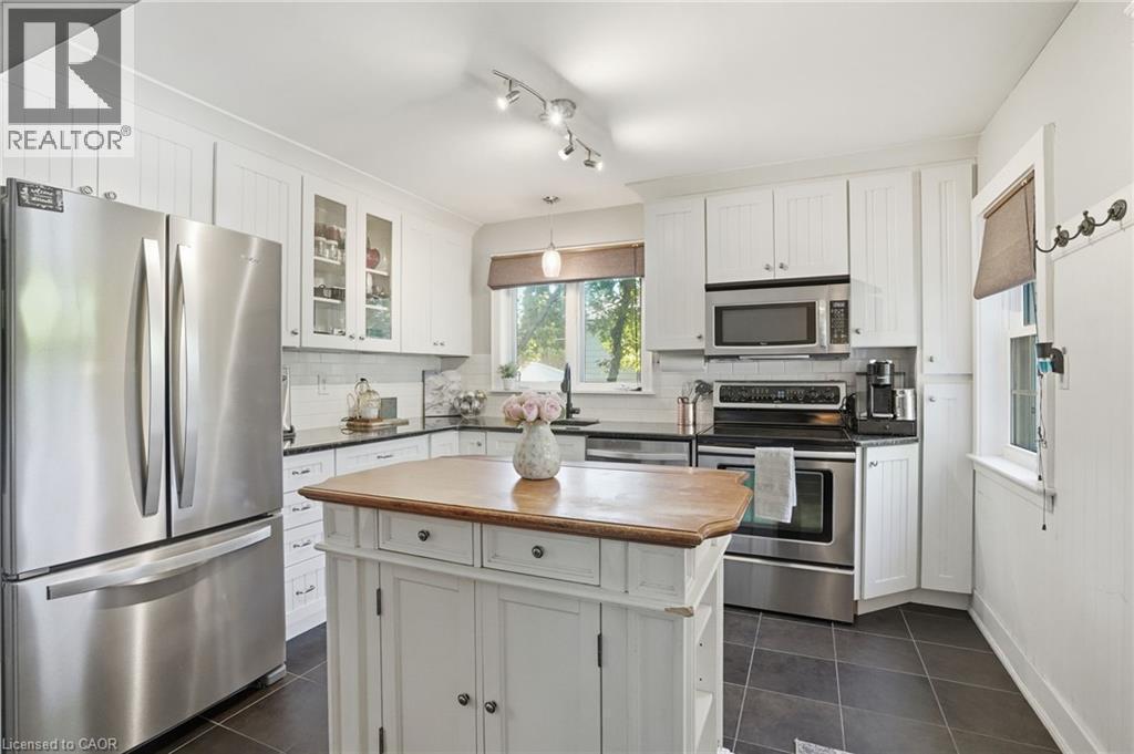 613 Clark Avenue, Burlington, ON