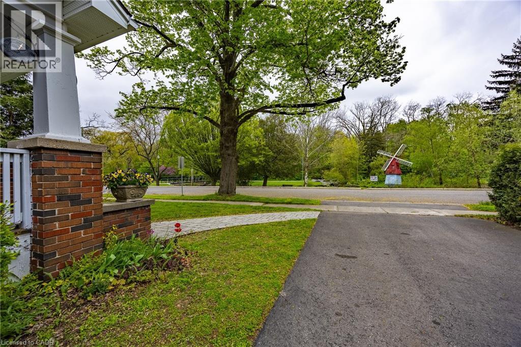View from side of property - 72 Crescent Boulevard, Simcoe, ON - Outdoor