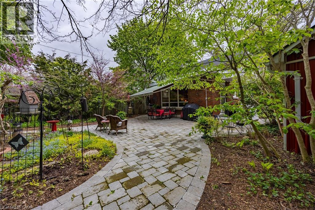 72 Crescent Boulevard, Simcoe, ON - Outdoor